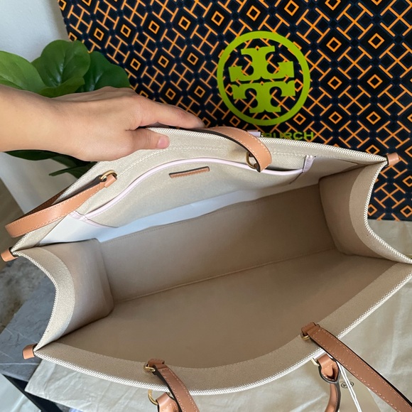 NEW, authentic Blake canvas jumbp tote bag - Picture 10 of 16